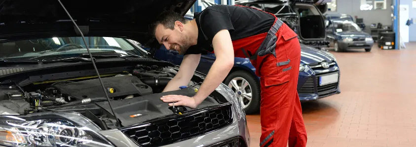 Officina Autocarrozzeria San Basilio a Milano